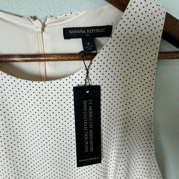NWT Ruffle-Hem Sheath Dress Banana Republic Factory Off White Dot Size 8 - Picture 7 of 11